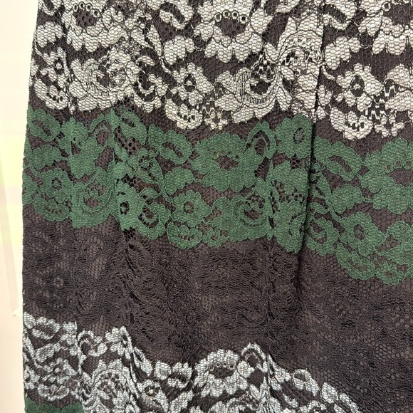 Ted Baker Inarra Colorblock Lace Dress - 2 - Picture 6 of 9